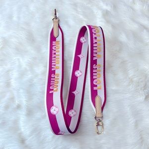 💕TRADE💕Authentic Louis Vuitton Strap / Pink Blazer